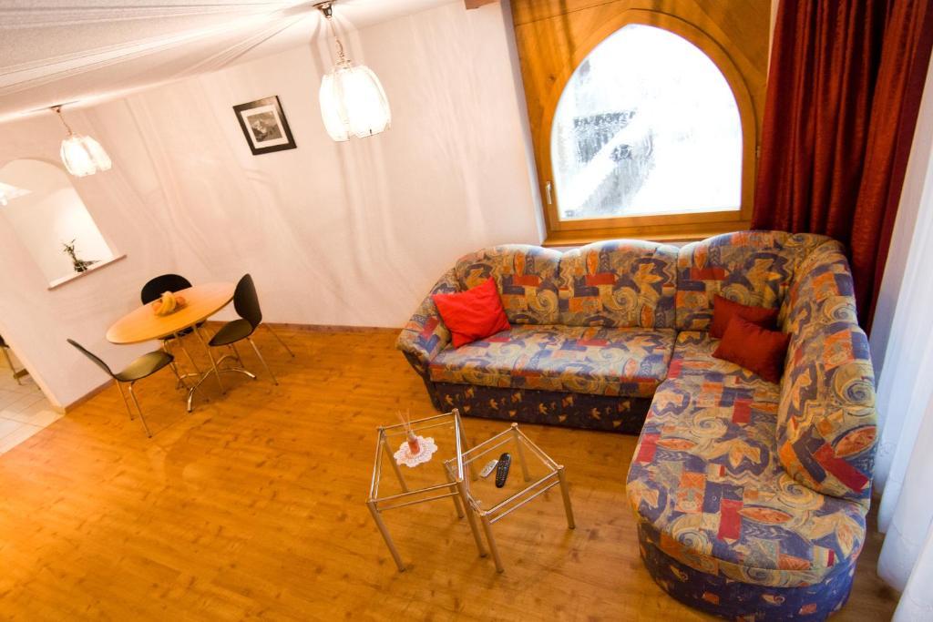Apartamento Haus Perelia C Zermatt Habitación foto
