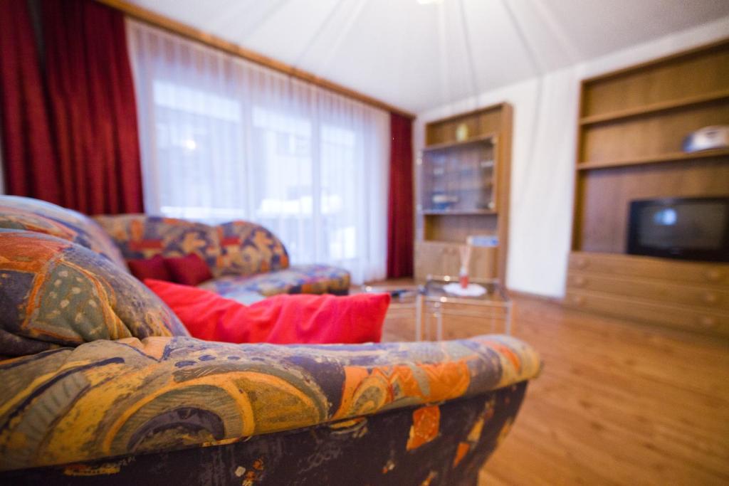 Apartamento Haus Perelia C Zermatt Habitación foto